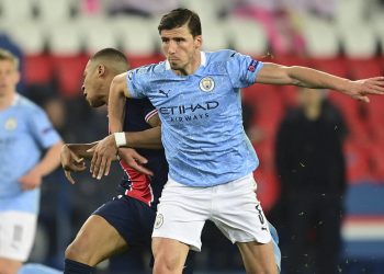 روبن دياز لاعب العام في إنجلترا