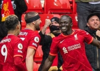 ليفربول وتشيلسي ينهيان الدوري الإنجليزي في المربع الذهبي ويحجزان بطاقتيهما إلى دوري الأبطال