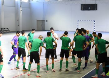 المنتخب الوطني لكرة القدم داخل القاعة يستعد لمواجهة نظيره المصري في نهاية كأس البطولة العربية