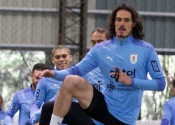كافاني يعود لتداريب منتخب أوروغواي استعداداً لكوبا أمريكا