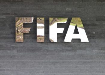 “الفيفا” تهدد الوداد بالعقوبات سبب سليمان سيسوكو