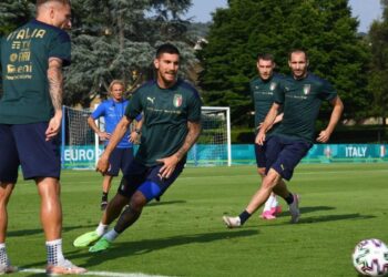 إصابة لاعب إيطاليا بليغريني قبل بطولة يورو