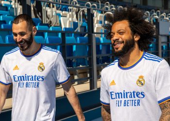ريال مدريد يقدم قميصه للموسم الجديد
