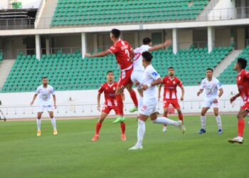 البطولة الاحترافية 1: الوداد المتصدر يخمد ثورة الحسنية وبجهزه عليه بخماسية