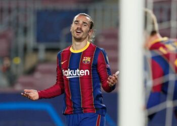 غريزمان وكوتينيو على رأس قائمة نجوم برشلونة المعروضين للبيع
