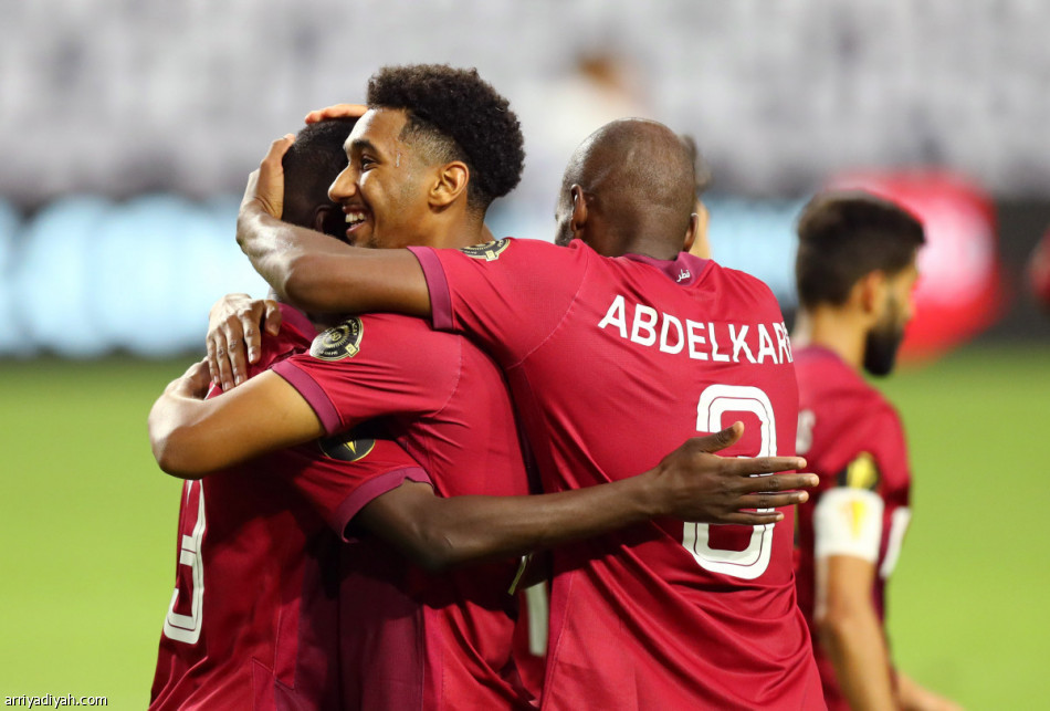 تأهل قطر والمكسيك إلى نصف نهائي الكأس الذهبية