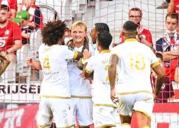 الدوري الفرنسي: نيس يسحق حامل اللقب برباعية نظيفة
