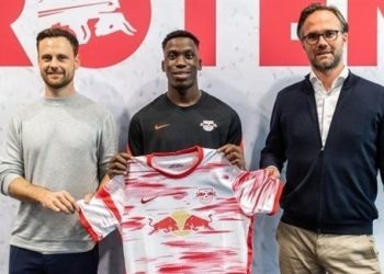 لايبزيغ يضم موريبا من برشلونة