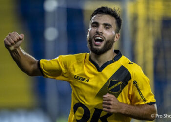 الجيش الملكي يتعاقد مع منير العلوشي
