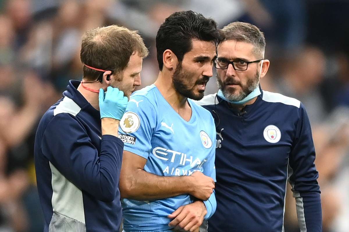 مانشستر سيتي يقيم إصابة غوندوغان في الكتف