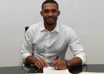 نابولي يضم المدافع البرازيلي جوان جيسوس