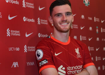 روبرتسون يجدد عقده مع ليفربول لأمد طويل