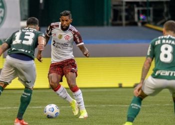 الدوري البرازيلي: فلامنغو ينتصر على بالميراس بثلاثية