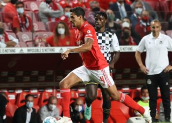 الدوري البرتغالي: بنفيكا يحقق فوزاً ثميناً على بوافيستا