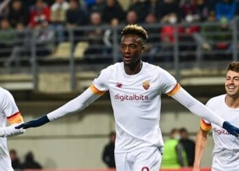 دوري المؤتمر الأوروبي: روما يعزز صدارته