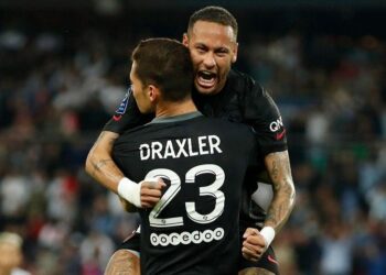 باريس سان جيرمان يواصل مسيرة الانتصارات ويعزز صدارته للدوري الفرنسي