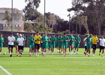 حصة تدريبية للمنتخب الأول بمركب محمد السادس لكرة القدم