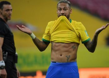نيمار غاضب من جماهير البرازيل