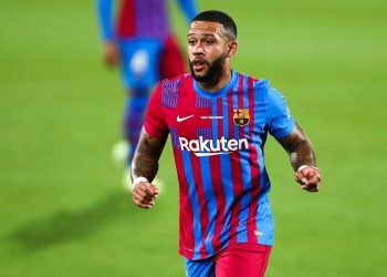 إيتو: ديباي قادر على حمل برشلونة على عاتقه