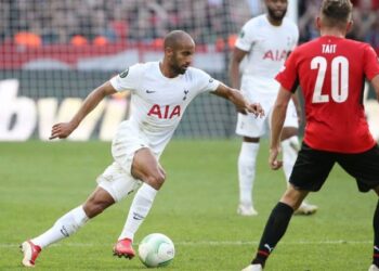 الدوري الأوروبي: ريمونتادا لنابولي أمام ليستر سيتي وفوز روما وتعادل توتنهام في دوري المؤتمر
