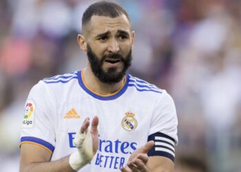 بنزيمة خارج حسابات ريال مدريد أمام إلتشي في الليغا