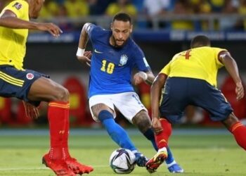 البرازيل تفقد أول نقطتين في التصفيات بتعادل سلبي أمام كولومبيا