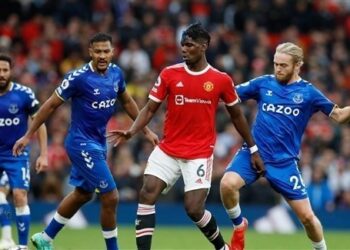 الدوري الإنجليزي: مانشستر يونايتد يسقط في فخ إيفرتون