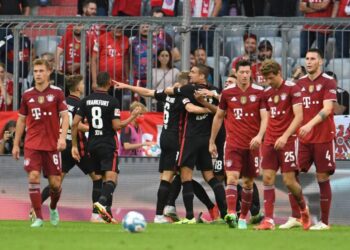 الدوري الألماني: بايرن ميونخ يسقط في عقر داره
