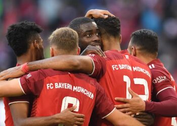 بايرن ميونخ يكتسح هوفنهايم ويعزز صدارته للدوري الألماني