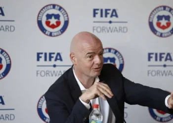 إنفانتيو يتفقد “بيت المنتخب” ويختتم زيارته للإكوادور