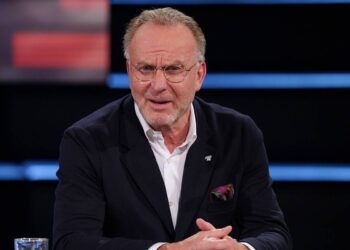 رومينيغه يدعو لفرض عقوبات واضحة ضد انتهاك قواعد اللعب المالي النظيف