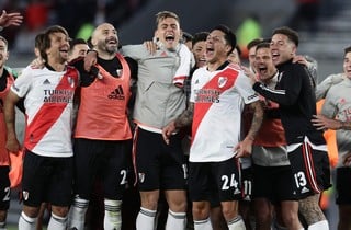 تاييريس يسقط أمام ديفينسا وريفير بليت يتصدر الدوري الأرجنتيني