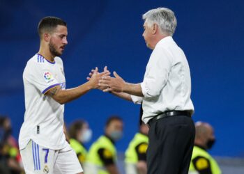 أنشيلوتي يطالب هازارد بالصبر