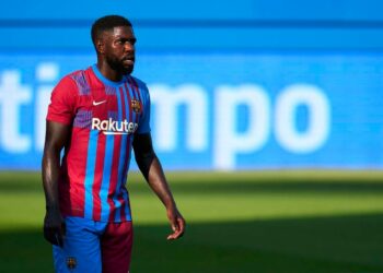 أومتيتي باق في برشلونة رغم الصافرات المؤلمة!