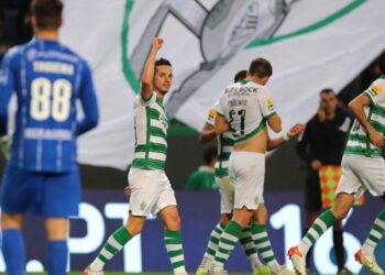سبورتنغ لشبونة يستعيد صدارة الدوري البرتغالي بفوزه على تونديلا