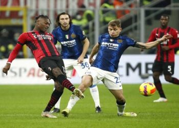 إنتر يفرض التعادل على ميلان في ديربي الغضب ويحرمه من الانفراد بصدارة الدوري الإيطالي