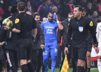 ليون سيلعب خلف أبواب مغلقة حتى إشعار آخر