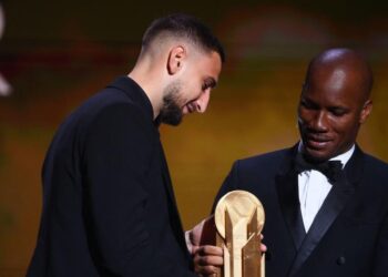 الإيطالي دوناروما أفضل حارس مرمى في 2021