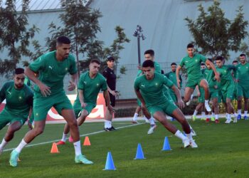 المنتخب الوطني المغربي يوصل استعداداته للقاء نظيره السوداني بإجراء حصة تدريبية ثالثة