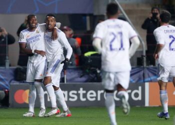 ريال مدريد يتأهل رفقة إنتر ميلان إلى ثمن نهائي دوري الأبطال