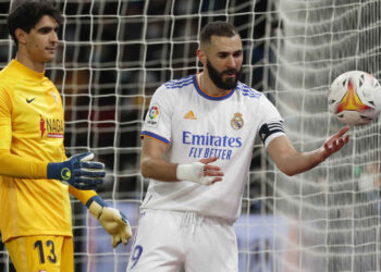 ياسين بونو يعترف بخطئه في الهدف الأول لريال مدريد