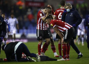 لاعب شيفيلد يونايتد يخرج من المستشفى