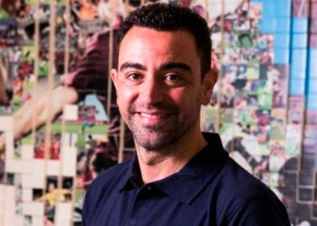 كلمات تشافي الأولى بعد تسلمه تدريب برشلونة