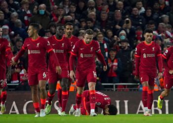 ليفربول يضاف من محنة نيوكاسل في الدوري الإنجليزي