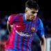 لاعبو برشلونة يفاجئون زميلهم الزلزولي في عيد ميلاده العشرين