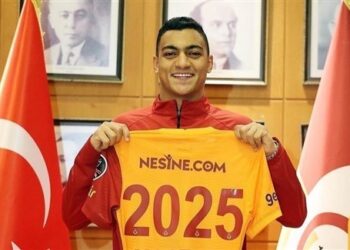 غلطة سراي يتعاقد مع المصري مصطفى محمد حتى 2025