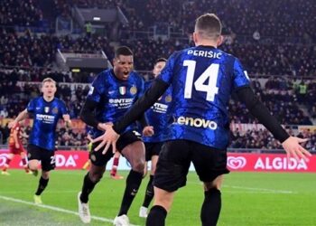 إنتر يقسو على مضيفه روما ويصعد إلى وصافة الدوري الإيطالي