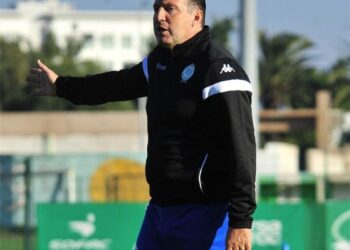 مدرب الرجاء: لا نخشى الأهلي.. وهدفنا العودة ب”السوبر” الإفريقي للمغرب