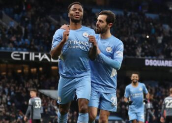 الدوري الإنجليزي: السيتي يحبط انتفاضة ليستر ويواصل الصدارة