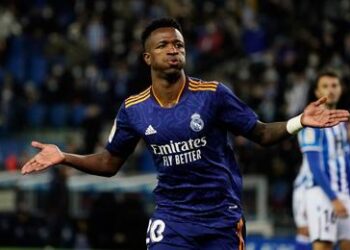ريال مدريد يسقط مضيفه ريال سوسيداد ويغرد في صدارة “الليغا”